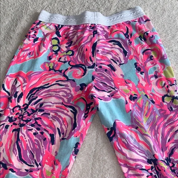 Lily Pulitzer Girls Bright Pink Pajama Loungewear Pants EUC 8/10 Large - Picture 5 of 13